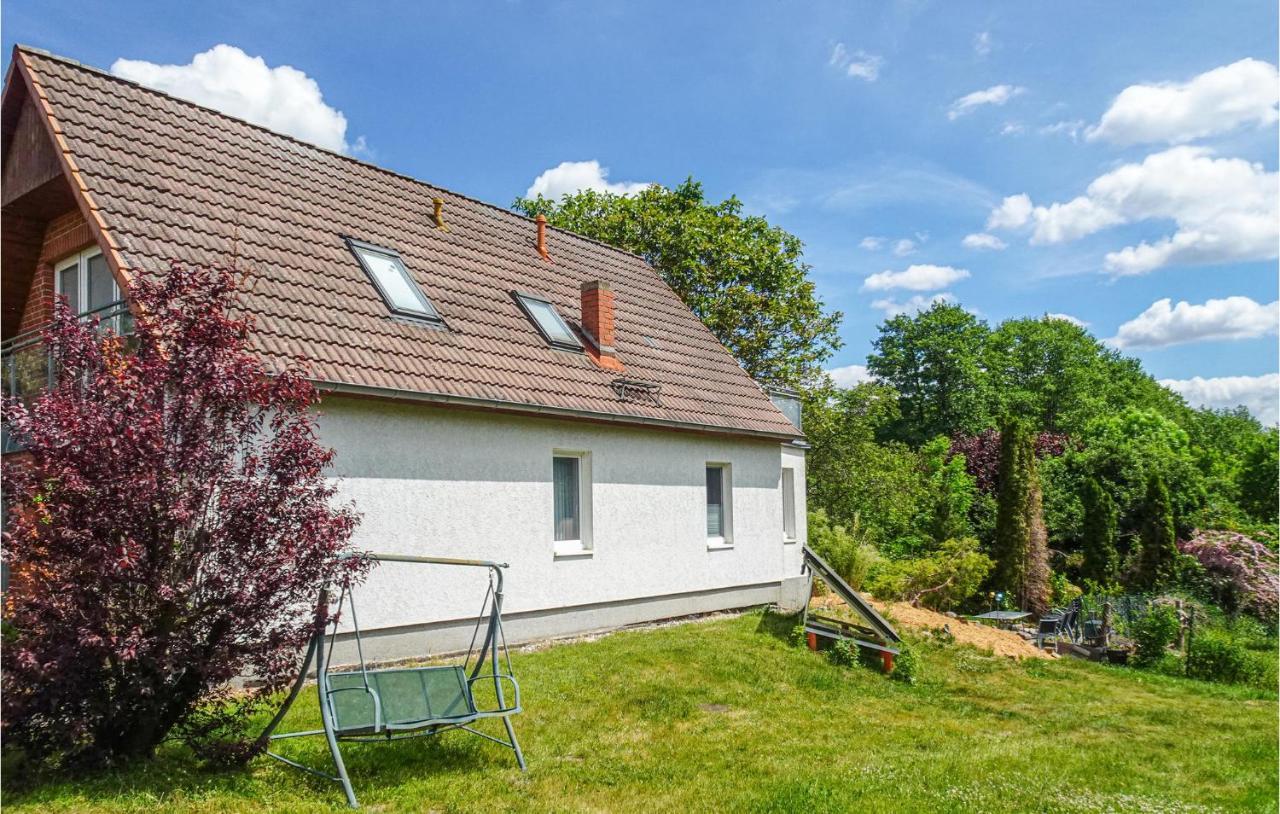 3 Bedroom Nice Home In Pinnow Ot Godern Exterior foto